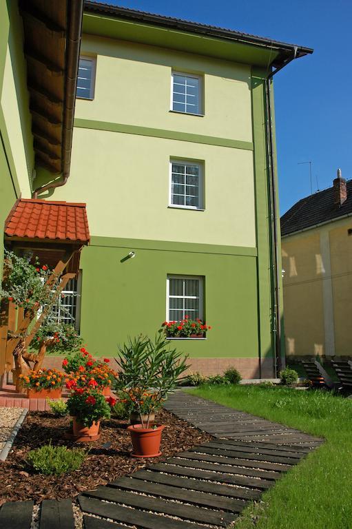 Pension Marathon Vrchlabi Exterior photo